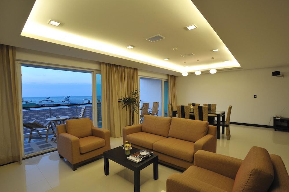 The Palms, Kamala Beach - Sha Extra Plus Εξωτερικό φωτογραφία