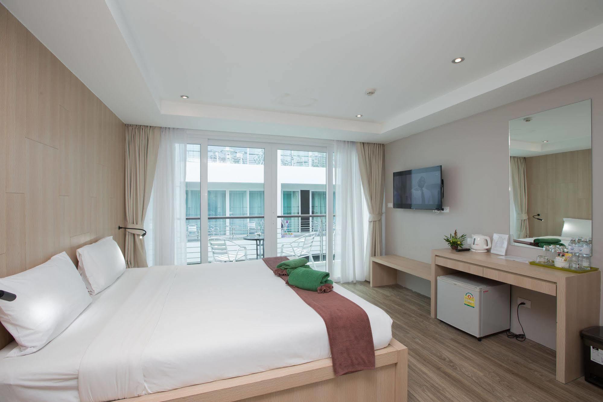 The Palms, Kamala Beach - Sha Extra Plus Εξωτερικό φωτογραφία